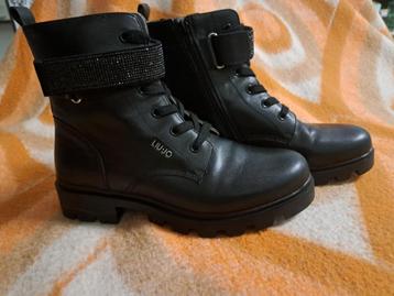 Liu Jo laarzen maat 39 – mooie korting bij meerdere aankopen beschikbaar voor biedingen