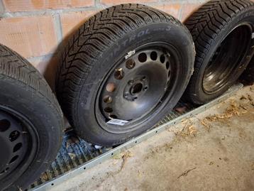 Set winterbanden (4) beschikbaar voor biedingen