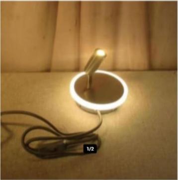 Nieuwe LED Tafellamp in metaal beschikbaar voor biedingen