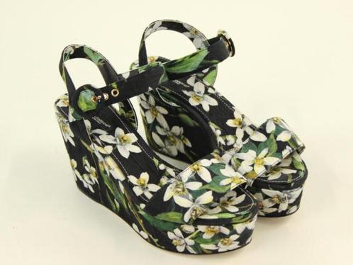 Dolce & Gabbana sandalen, Kleding | Dames, Schoenen, Zo goed als nieuw, Sandalen of Muiltjes, Overige kleuren, Ophalen of Verzenden