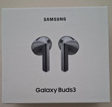 Samsung Galaxy Buds 3 zilver nieuw en ongebruikt beschikbaar voor biedingen
