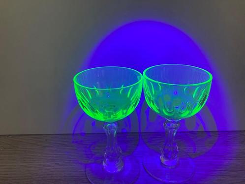 Val Saint Lambert Ouraline 2 kleine kristallen glaasjes, Antiek en Kunst, Antiek | Glaswerk en Kristal, Ophalen of Verzenden