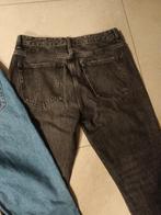 Jeans maat 42. Brede broeken voor de jeugd, Ophalen, Gedragen