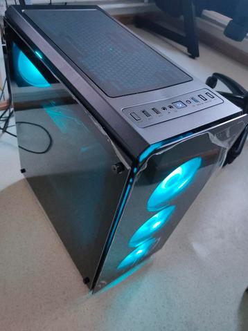 Gloednieuwe RTX-gaming-pc beschikbaar voor biedingen