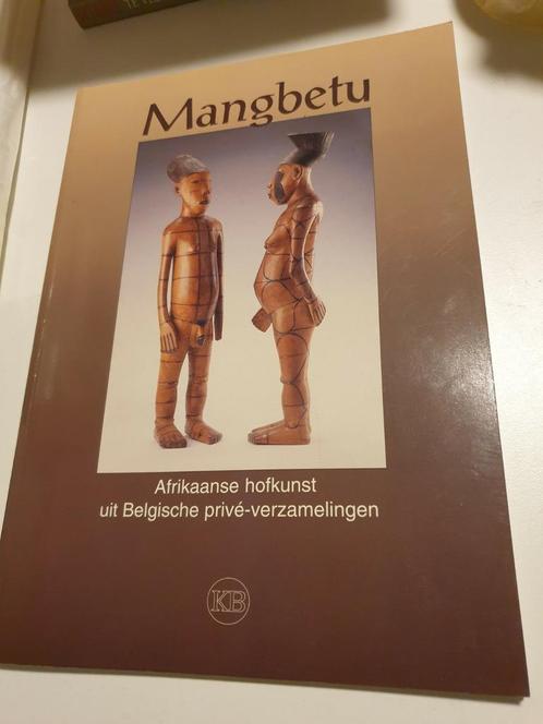 Mangbetu : Afrikaanse hofkunst uit Belgische privé-verzameln, Livres, Histoire mondiale, Comme neuf, Enlèvement ou Envoi