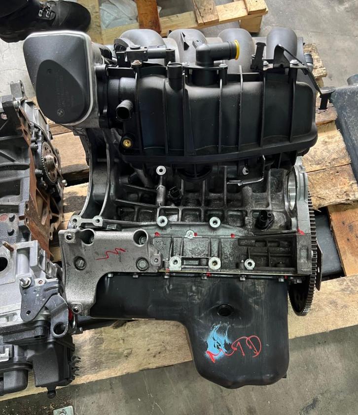 BMW 1e E87 E81 118i 118i 118 1.8 2.0 N46B20B N46 11000430936, Auto-onderdelen, Motor en Toebehoren, BMW, Ophalen of Verzenden