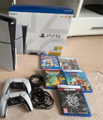 PlayStation 5 Slim 1 TB disc edition+2 joystick+5 spelletjes beschikbaar voor biedingen