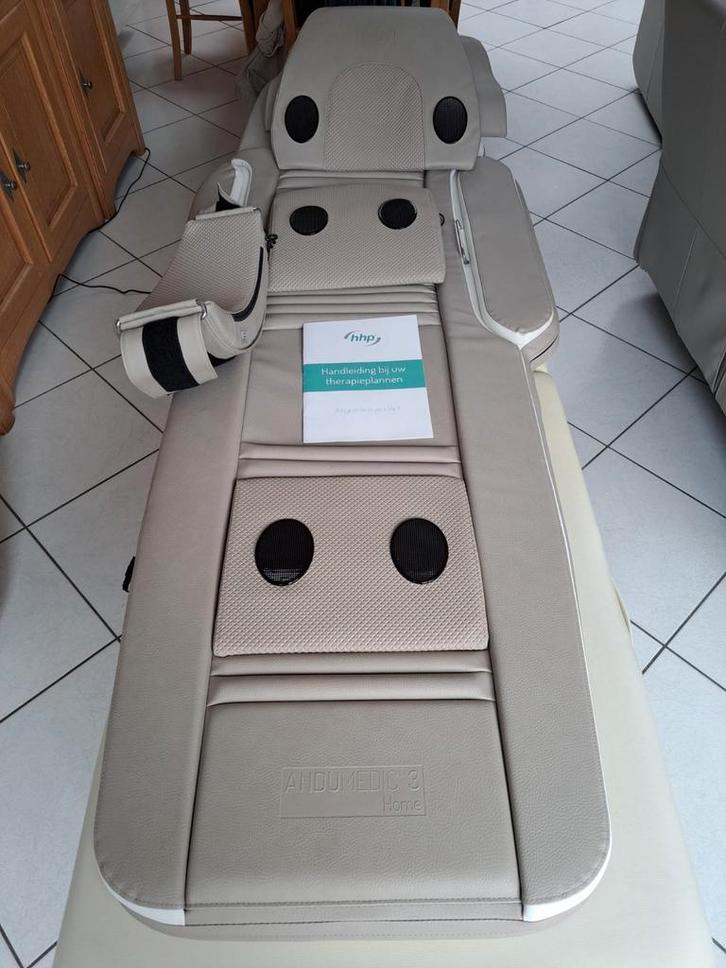 Andulatie matras, Sport en Fitness, Massageproducten, Zo goed als nieuw, Massagetafel, Ophalen