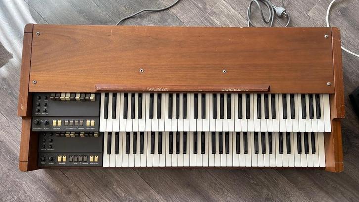 Korg BX 3 orgel met flight case, Muziek en Instrumenten, Orgels, Gebruikt, Hammondorgel, 2 klavieren, Ophalen of Verzenden