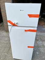 IJskast met diepvries, Elektronische apparatuur, Koelkasten en IJskasten, Ophalen, Zo goed als nieuw
