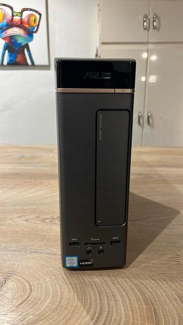 Asus desktop-pc beschikbaar voor biedingen