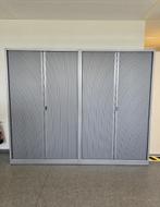 Metalen kast met rolluik, verkrijgbaar in verschillende mate