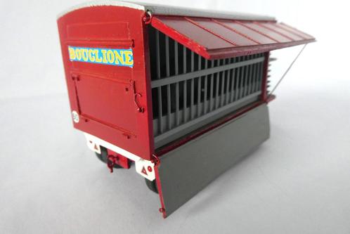 Bande-annonce Hippo Circus Bouglione, Hobby & Loisirs créatifs, Voitures miniatures | 1:50, Neuf, Bus ou Camion, Autres marques