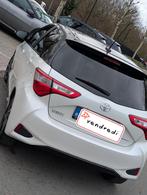 : Toyota Yaris 2018 - Bi-ton Blanc/Noir - 151.000 km, Autos, Achat, Noir, Yaris, Noir