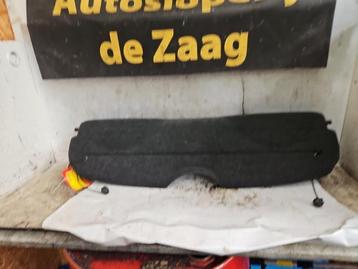 Hoedenplank van een Mini Cooper beschikbaar voor biedingen