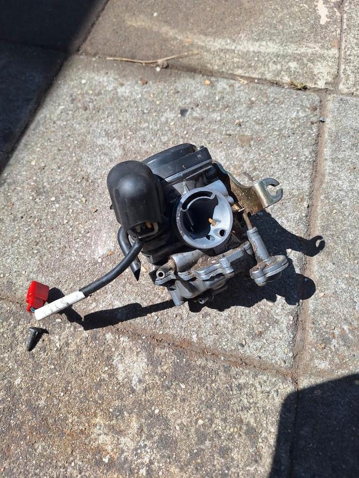 Carburateur Piaggio 50cc pour scooter 4 temps, Vélos & Vélomoteurs, Pièces de cyclomoteur | Général, Carburateur, Enlèvement ou Envoi