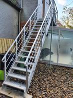 buitentrap met 2 leuningen 320cm hoogte 45, Doe-het-zelf en Bouw, Ladders en Trappen, Ophalen, Zo goed als nieuw, Trap, 2 tot 4 meter