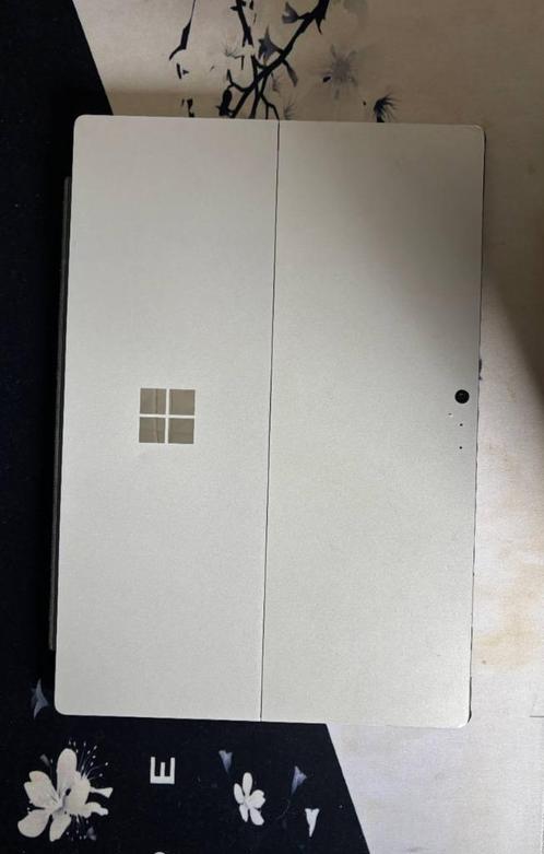 Microsoft Surface Pro 4, Computers en Software, Windows Laptops, Zo goed als nieuw, 12 inch, SSD, 2 tot 3 Ghz, 8 GB, Azerty, Met touchscreen