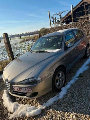 Alfa romeo 147 1,6 essence de 2009 79Mkms beschikbaar voor biedingen