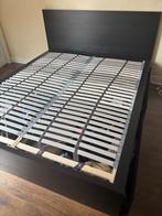 Malmbed + boxspring + 4 laden (180x200), Huis en Inrichting, Slaapkamer | Bedden, Ophalen, Zwart, Tweepersoons, Zo goed als nieuw