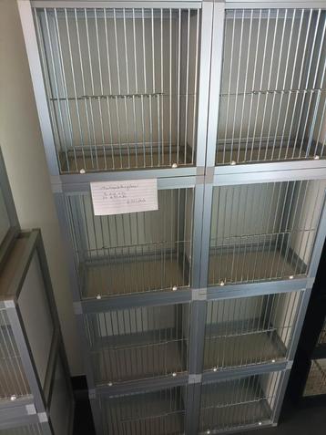 Aluminium transportkooien  beschikbaar voor biedingen