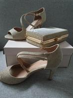 Gouden sandalen en  een clutch  zo goed als nieuw !, Kleding | Dames, Schoenen, Anna Field, Sandalen of Muiltjes, Zo goed als nieuw