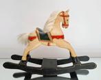 Houten handbeschilderd decoratief schommelpaardje, Antiek en Kunst, Ophalen of Verzenden