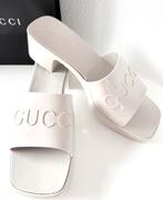 GUCCI PLATFORM LOGO MUILTJES, 40,(NEW €645) ORIGINEEL💖💖💖, Kleding | Dames, Wit, Sandalen of Muiltjes, Ophalen of Verzenden
