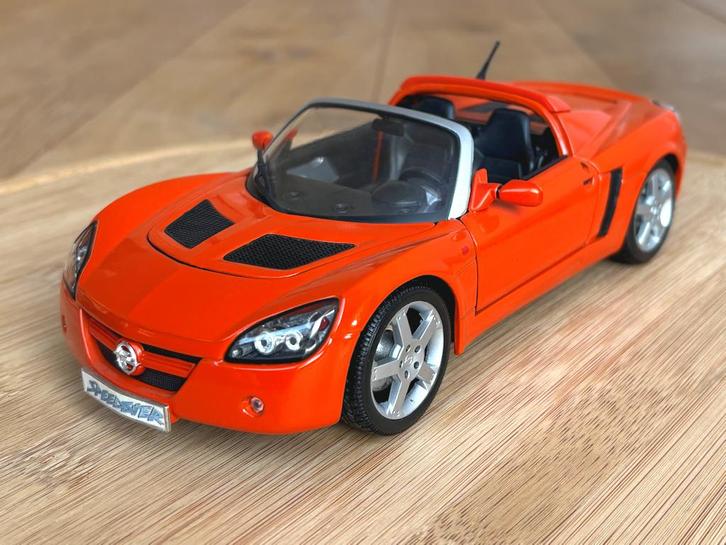 Opel Speedster oranje 1:18 zgan in doos ovp Maisto, Hobby en Vrije tijd, Modelauto's | 1:18, Zo goed als nieuw, Auto, Maisto, Ophalen of Verzenden