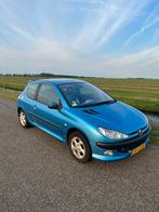 Peugeot 206 xs sport airco nieuwe apk leren interieur, Auto's, Voorwielaandrijving, 4 zetels, Zwart, 4 cilinders