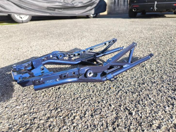 Boucles arrières moto–OEM GSX-R, R6, SV, CBR, Triumph…, Motoren, Onderdelen | Merk-onafhankelijk, Gebruikt, Ophalen of Verzenden