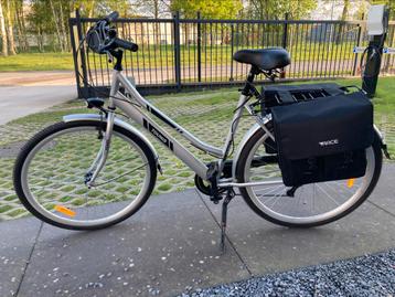 Nieuwe stadsfiets te koop