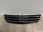 Mercedes-Benz A-klasse W169 Grille A1698800983, Gebruikt, Mercedes-Benz, Voor