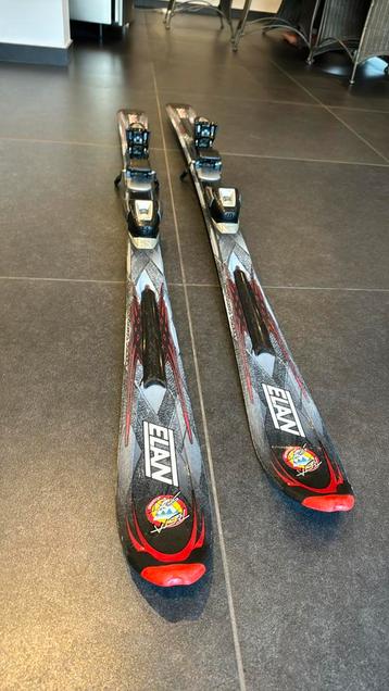 Skis Elan - Stiletyo 3D monoblock