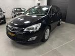 OPEL ASTRA 1.6 LITER BENZINE/2011/TOP STAAT, Auto's, Opel, Bluetooth, Euro 5, 1600 cc, Zwart