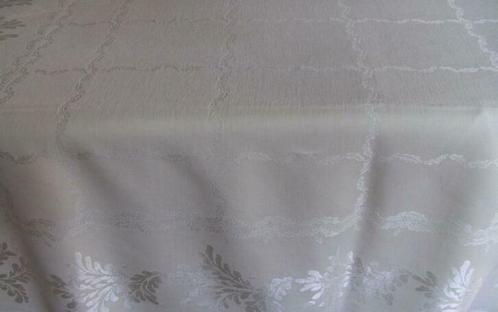 SALE Vintage lichtgeel tafelkleed, Huis en Inrichting, Keuken | Textiel, Gebruikt, Tafelkleed of Tafelzeil, Geel, Ophalen of Verzenden