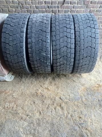 4 Vrachtwagenbanden Michelin XMulti HD beschikbaar voor biedingen