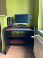 Bureel Computertafel met 4 niveaus. Handig in kleine ruimte, Ophalen, Zo goed als nieuw