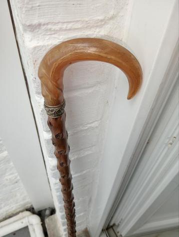 Canne . corne. Néflier . 85 cm., Enlèvement ou Envoi, Comme neuf