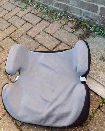 autozitje (15-36 kg) beschikbaar voor biedingen