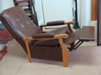 Ancien fauteuil relax avec coussin et protection tête, Ophalen