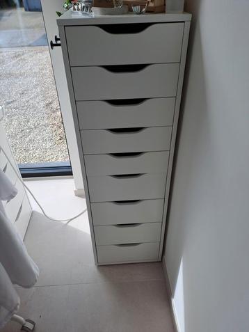Commode 9 tiroirs Ikea