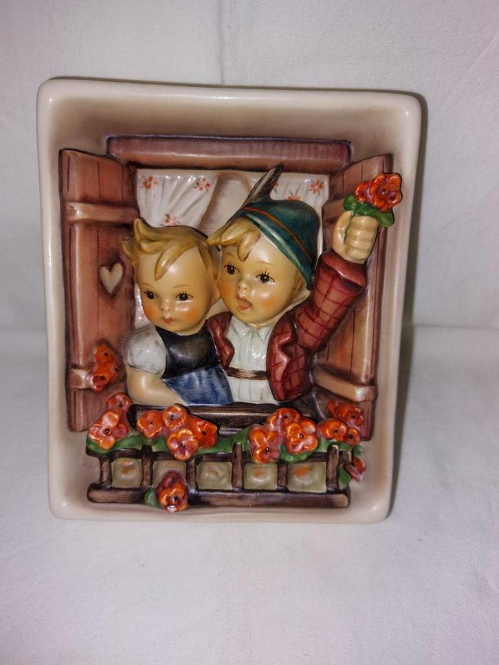 Hummel goebel kader beeld om op te hangen, Antiek en Kunst, Antiek | Porselein, Ophalen