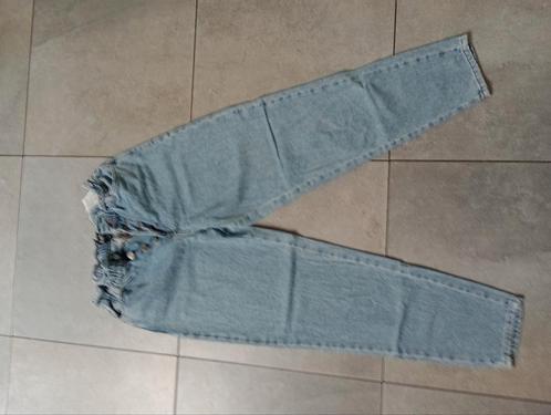 Jeans maat 27/32 en maat 38, 34 en 36, Kleding | Dames, Spijkerbroeken en Jeans, Zo goed als nieuw, Ophalen
