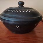 Zeer mooie Afrikaanse houten kom met deksel, Ophalen