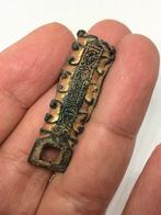 Deel van een Byzantijnse fibula (brons met sporen van goud), Verzenden, Brons