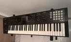 Roland fa 06, Muziek en Instrumenten, Synthesizers, Ophalen, Roland, Met midi-aansluiting, 61 toetsen