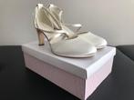 Nouvelles chaussures de mariée Elsa Coloured Shoes, Vêtements | Femmes, Vêtements de mariage & Accessoires de mariage, Elsa Coloured Shoes