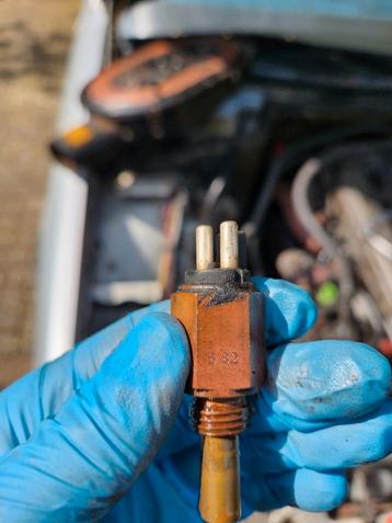 Diverse temperatuur sensoren Mercedes M110 beschikbaar voor biedingen