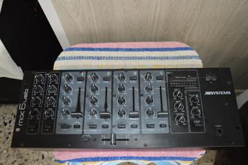 2 X MENGPANELEN TE KOOP beschikbaar voor biedingen
